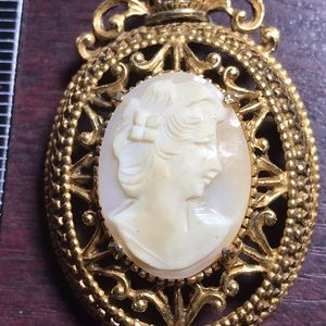 florenza cameo or pendant
